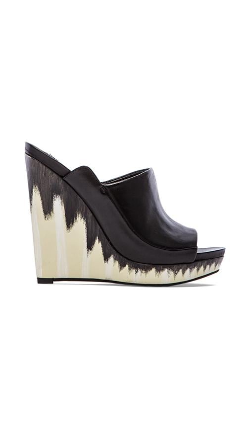 Glinda Wedge