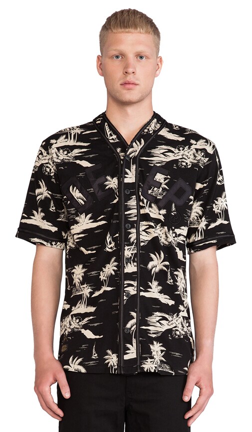 Black Sands Jersey