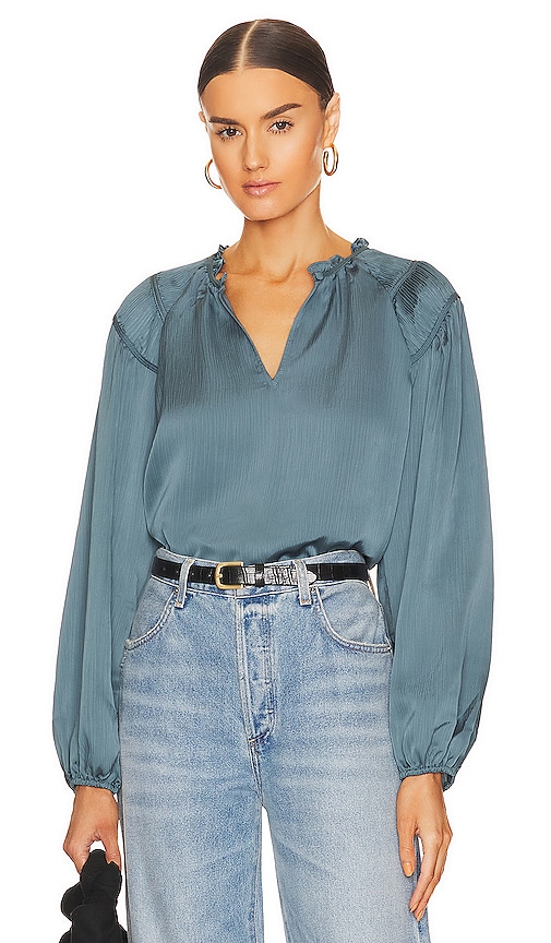 1.state Ruched Detail Raglan Top In Blue Surf