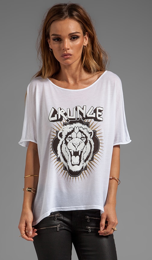 Grunge Lion Oversized Hi Low Tee