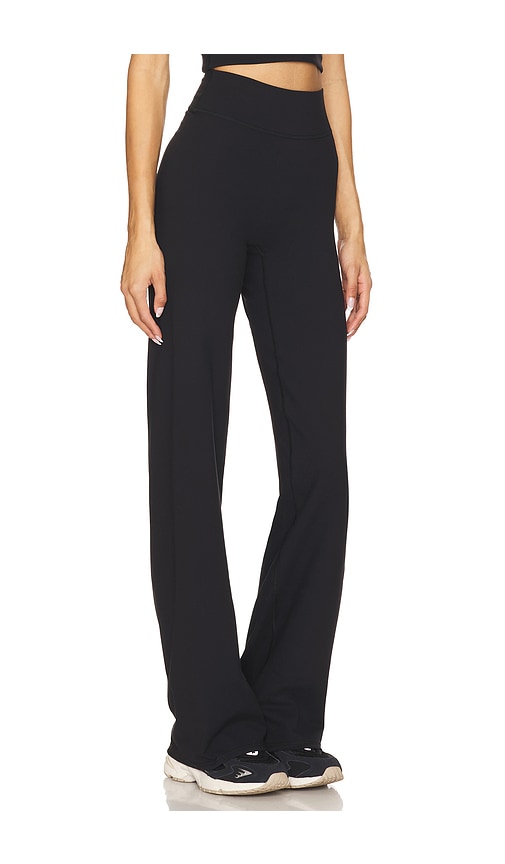 437 The Essentials Pant In Black