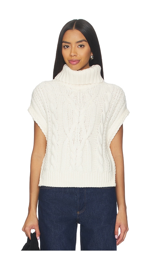 525 America Angelica Cable Trim High-low Vest In White