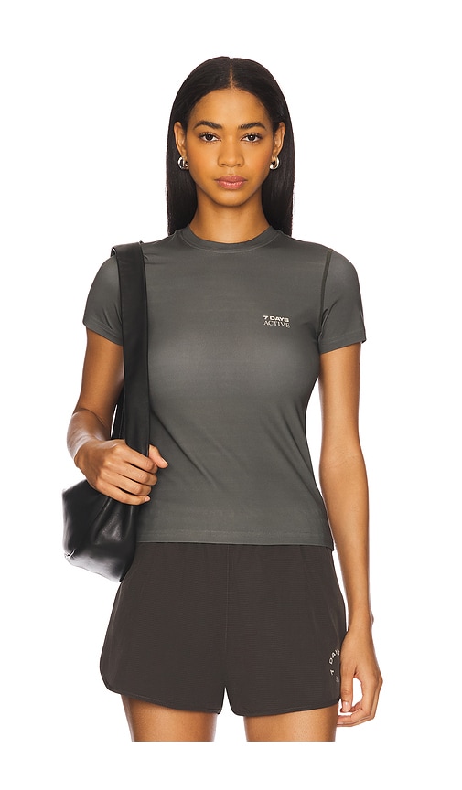 Training Tee in Charcoal. - size M (also in S, XL, XS) - 7 Days Active - Modalova
