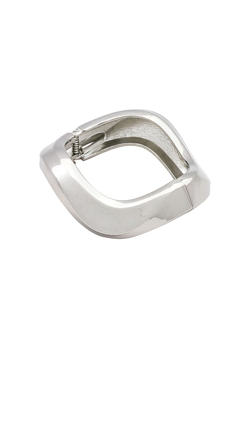 Wavy Bangle Bracelet