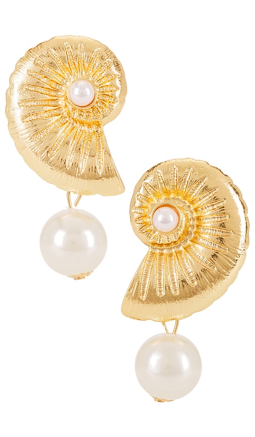 Shell Pearl Drop Earring