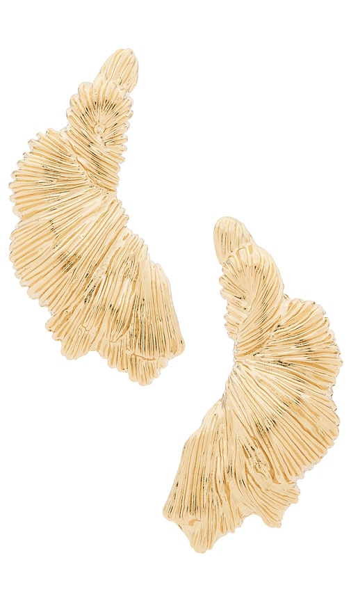 The Dune Stud Earring