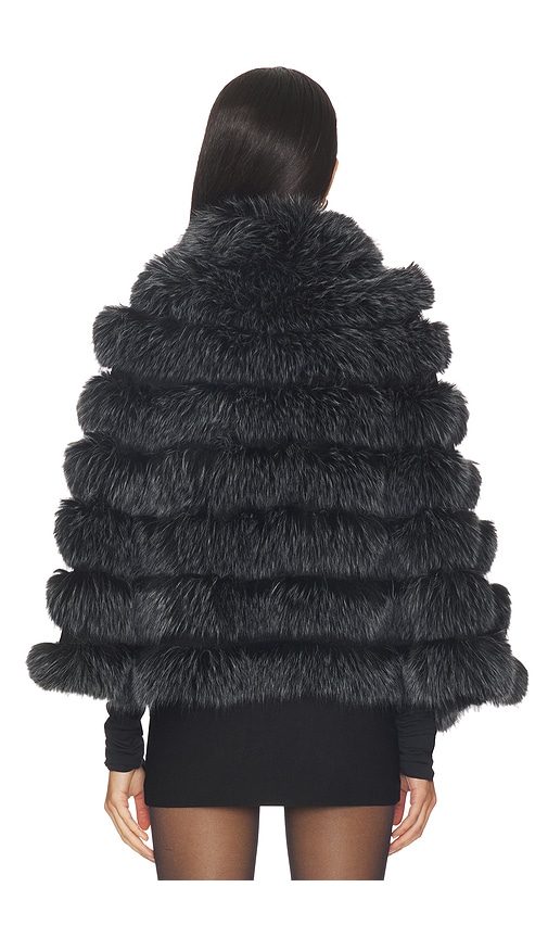  Adrienne Landau Cape Landau In Black,white. 