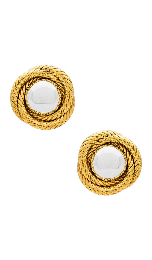 Naomi Earrings in Metallic Gold.