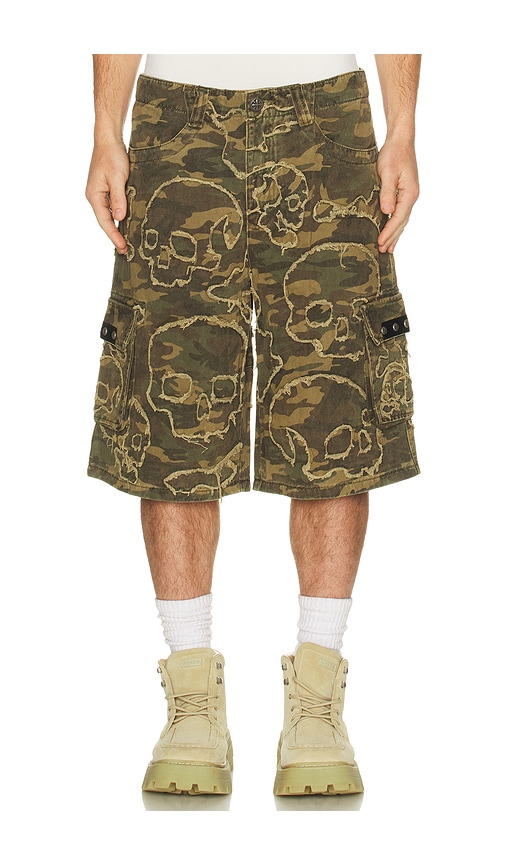Skull Camo Shorts in Green. - size 36 (also in 30, 31, 32, 33, 34)