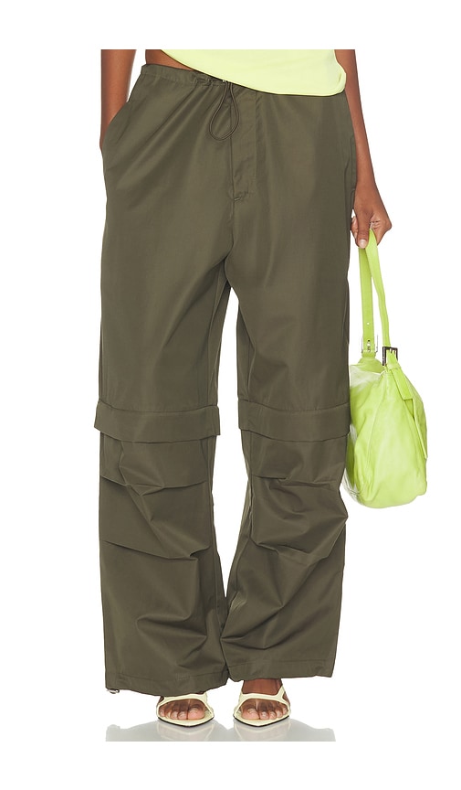 AGOLDE PANTALON PARACHUTE COULSON en Olive. Taille XL. Also en XS, S, M, L.