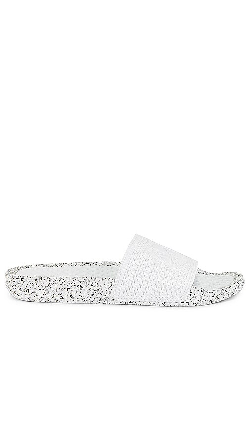 APL: Athletic Propulsion Labs Big Logo Techloom Slide in White, Black & Navy