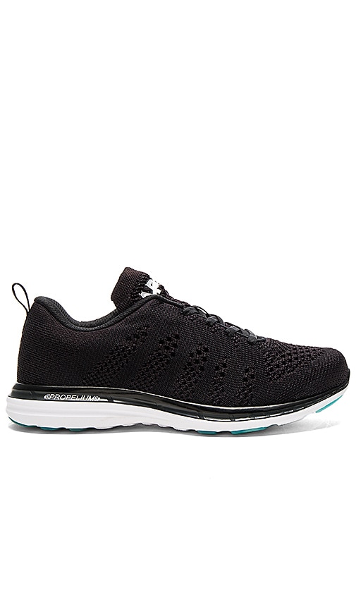 Techloom Pro Sneakers