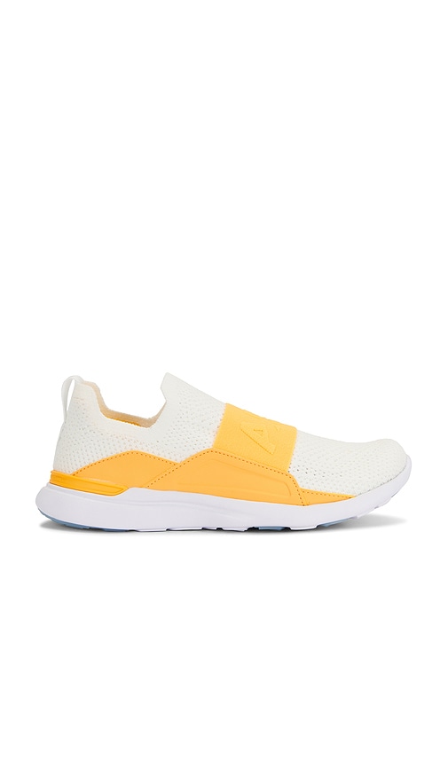Techloom Bliss Sneaker in White. - size 10 (also in 6, 6.5, 7, 7.5, 8, 8.5, 9, 9.5) - APL: Athletic Propulsion Labs - Modalova