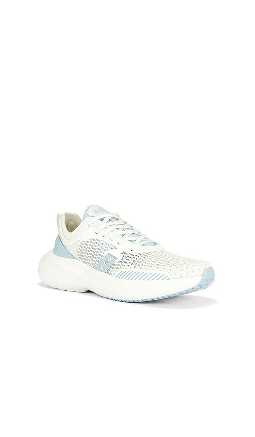  Apl: Athletic Propulsion Labs Sneakers Euphoria En Ivory,baby Blue. Taille 10. Also En 6, 7, 7.5, 8, 8.5, 9, 9.5. 