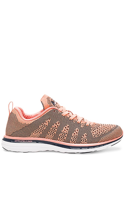 APL: Athletic Propulsion Labs Techloom Pro Sneaker in Peach & Midnight