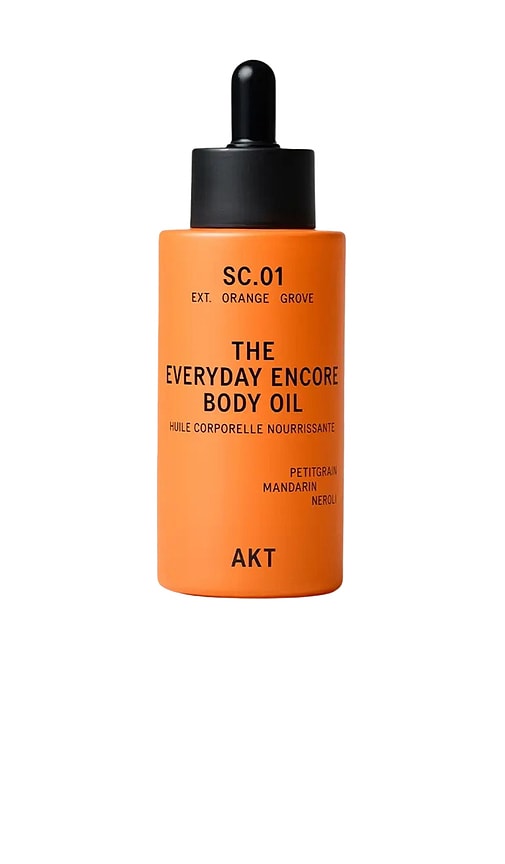The Everyday Encore Body Oil in Sc.01 Orange Grove.