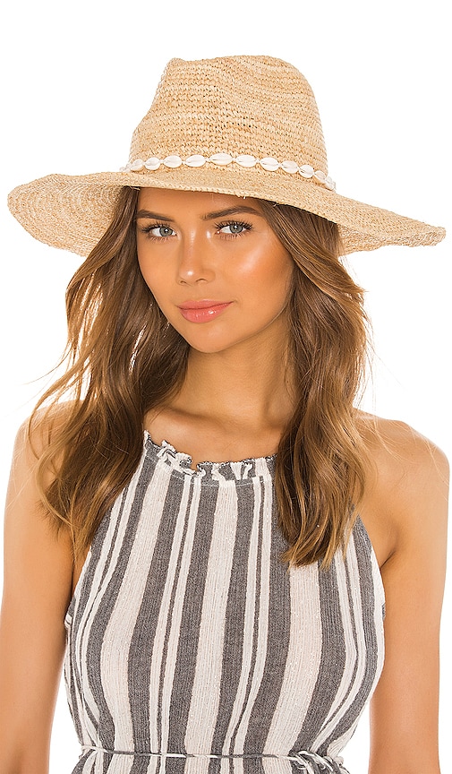 x REVOLVE Kai Hat