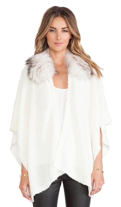 Zoe Asiatic Raccoon Fur Collar Poncho