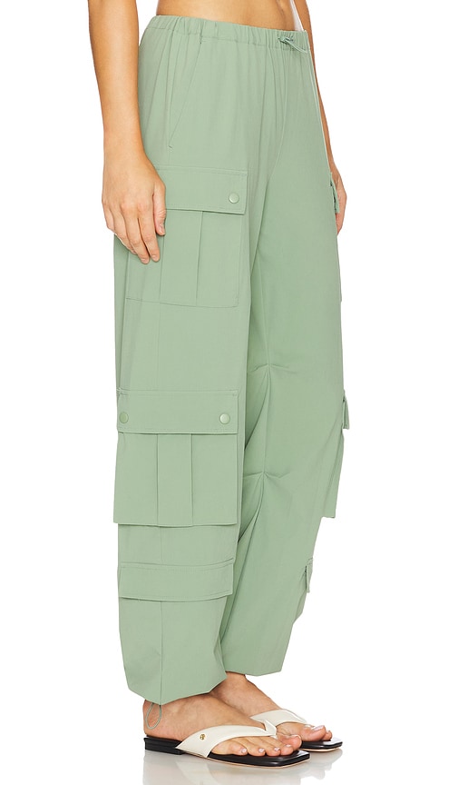 Shop Alice And Olivia Shara Cargo Pants In 天蓝