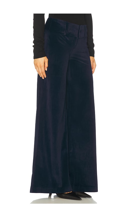 Alice And Olivia Olivia É•¿è£¤ Â€“ Æ·±å�ˆå¤œè“�. Å°ºç � 6 (also Â€“ 0, 10, 2, 4, 8). In Brown