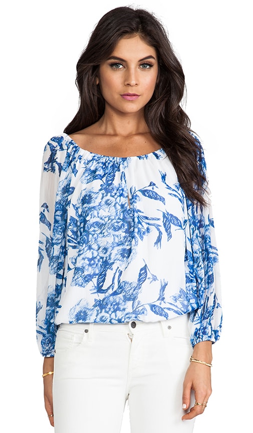 Keyhole Front Blouson Top