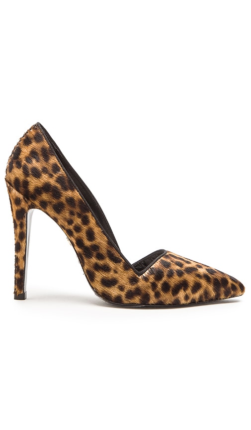 Dina Heel