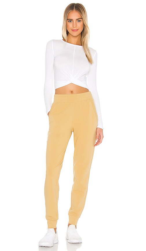 alo unwind sweatpant