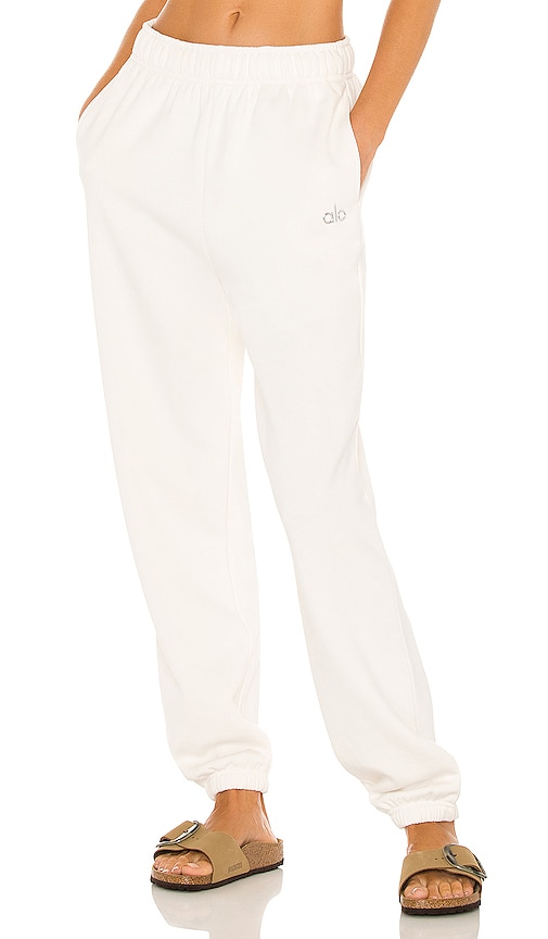 Alo Yoga Accolade Sweatpant in Ivory Size L