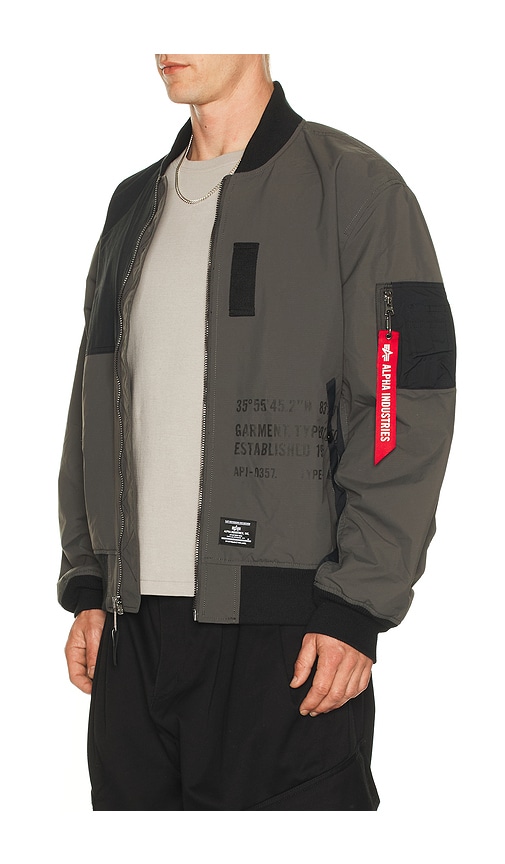  Alpha Industries Jacke In Grey,black. Größe M. Also In L, Xl/1x. 