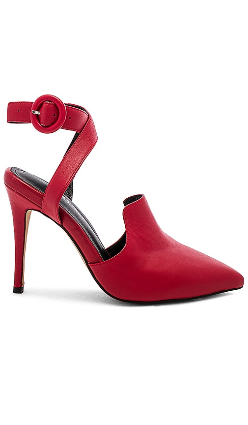 Tabitha Heel
