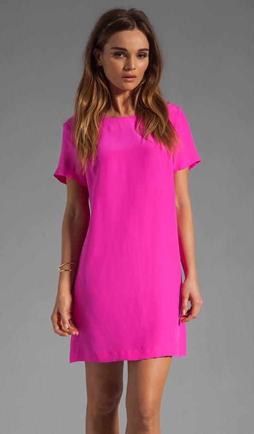 pink short sleeve dress