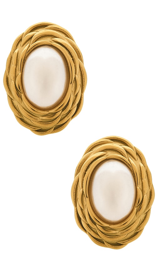 Cyrus Earrings in Ivory.