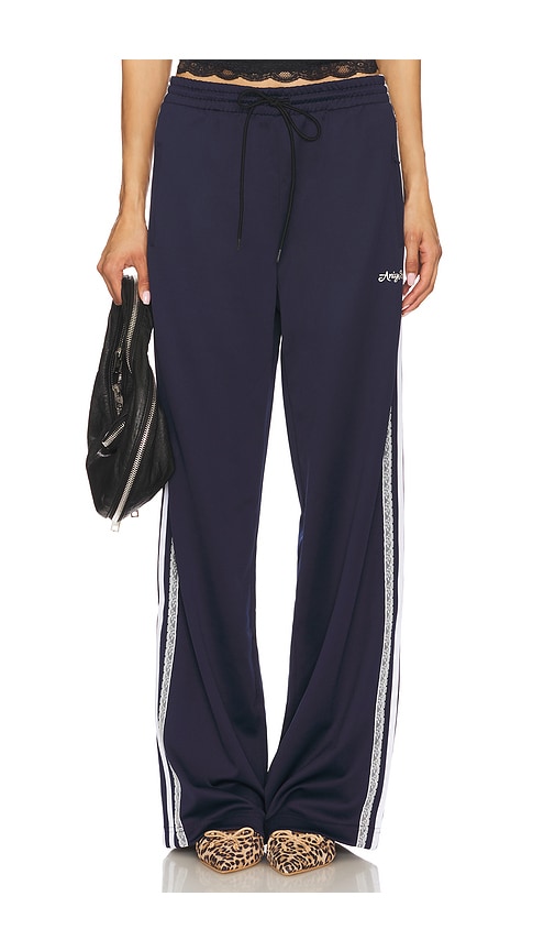 Sandy Jogging Pant in Navy. - size M (also in L)