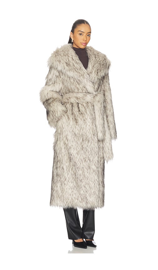  The Andamane Fellmantel In White,black. Größe 38/xs. Also In 40/s, 42/m. 