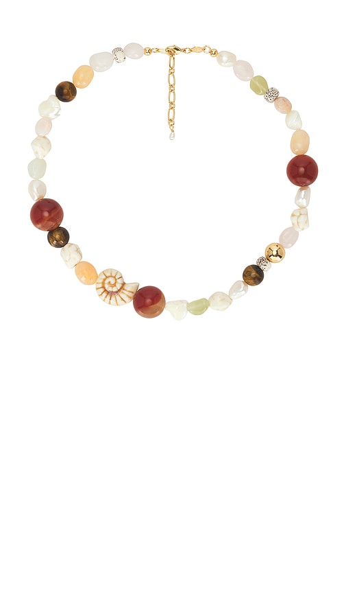 Seaside Necklace in Cream.