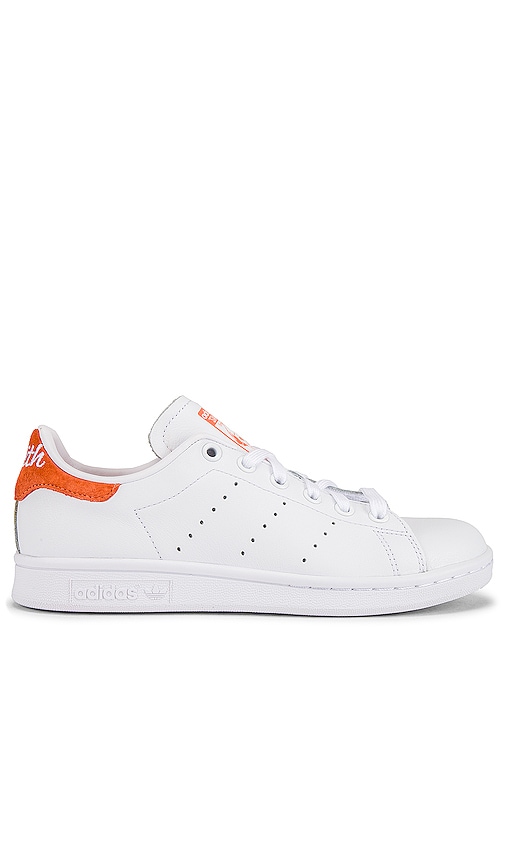 adidas Originals Stan Smith in White 