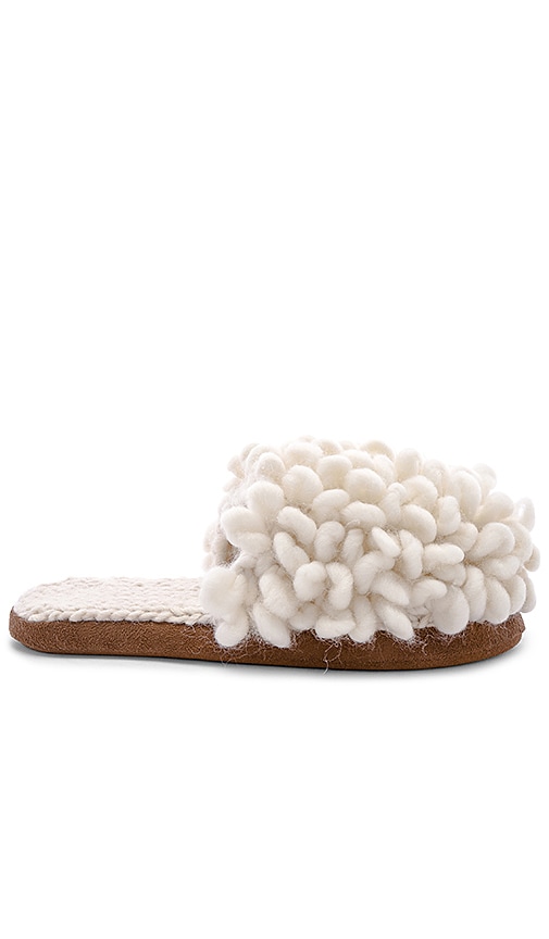 Loop Scuff Slipper