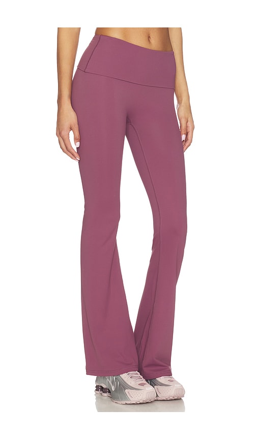  Astoria Leggins Acampanados Plegables Foldover Flare Legging En Color Mauve Talla L  (también En M, S, Xl, Xs). 