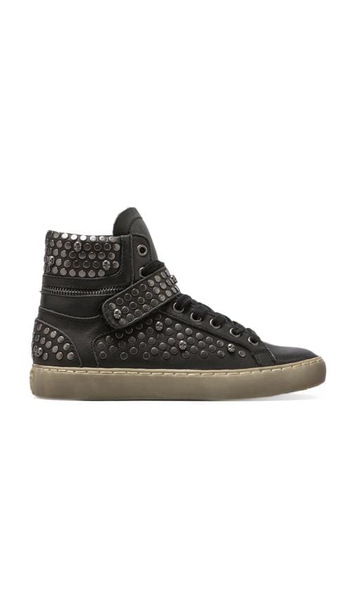 Sandy Sneaker