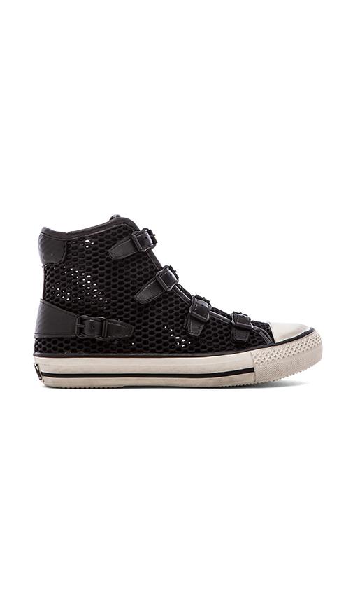 Vanessa Sneaker