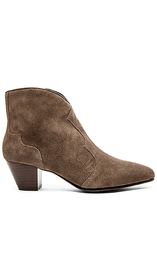 Hurricane Bootie