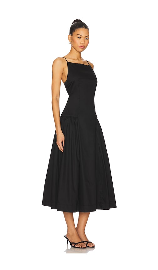 Astr Drop Waist High Neck Dress In 黑色