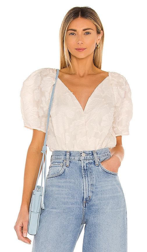 ASTR the Label Colby Top in Cream | REVOLVE