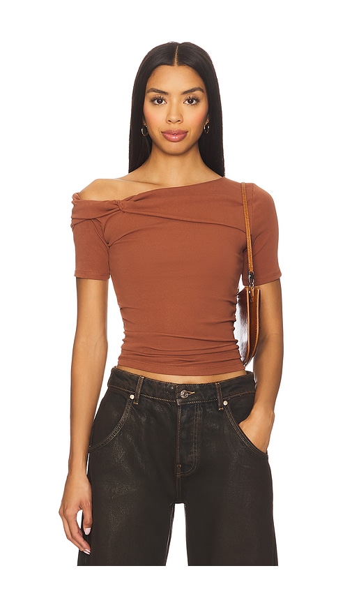 Saylah Top in . Size M, S, XS - ASTR the Label - Modalova