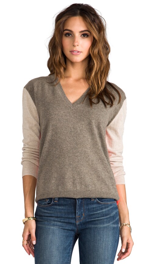 Color Block Boyfriend V-Neck Pullover