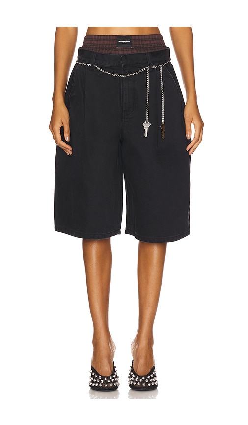 Pre-styled Pleated Short in Black. - size 27 (also in 24, 25, 26)