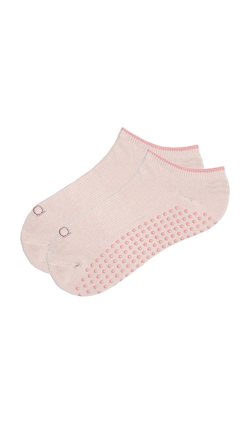 The Pilates Low Sock Blush in Large.