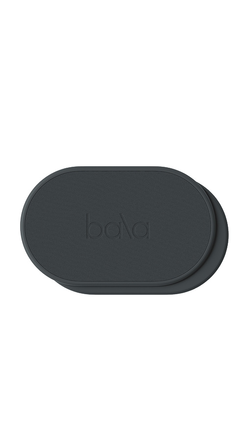 Capsule Sliders in Charcoal.