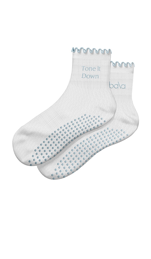 bala The Frilly Sock | Thumbnail 3
