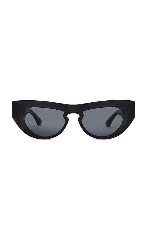 Burberry Cat Eye Sunglasses In 黑色